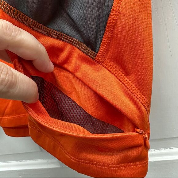 The North Face vaporwick athletic short sleeve shirt men's large orange and grey - Picture 6 of 7